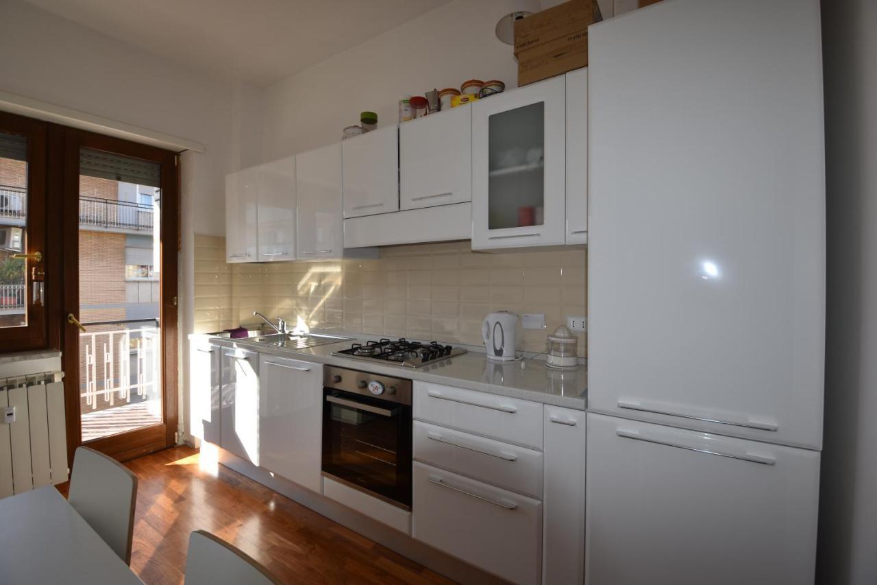 Nice And Warm Rooms Roma Exterior foto